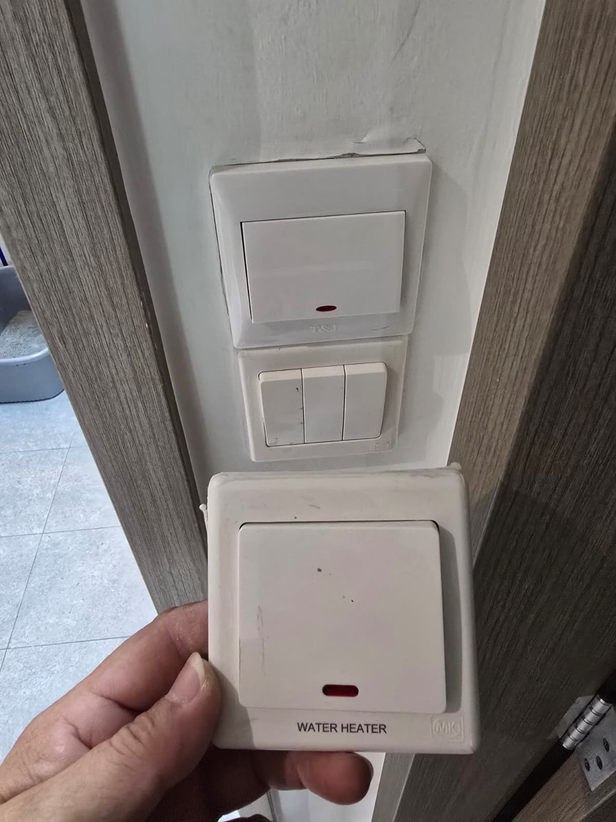 change water heater switch