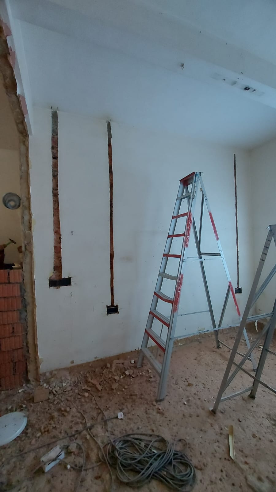 conceal work for landed house